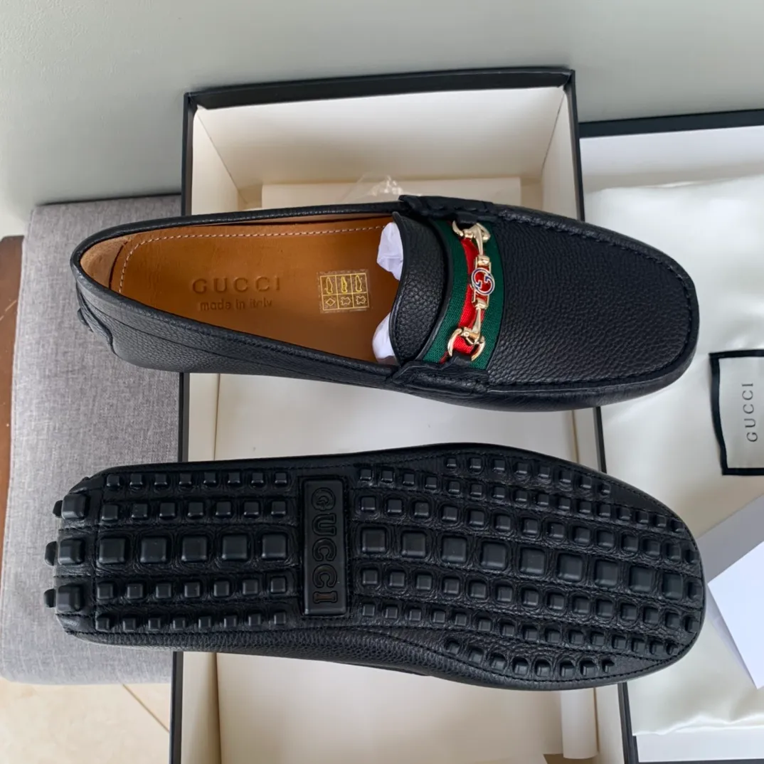 Batch 740💰[strong][strong][strong] Original order quality, new counter styles synchronized, Gucci counter new styles, handmade men's driving shoes, bean shoes, over-the-foot shoes, lazy shoes, exquisite hand-stitching, workmanship details comparable to counters, Italian imported cowhide, water-dyed cowhide lining, tree paste leather feet, sweat-absorbent and anti-odor, off-white, black, brown, 39-44 in large quantities in stock (38, 45 custom-made)